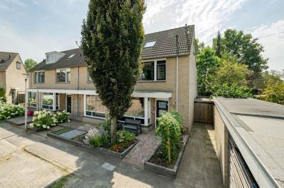 Woning De Bazelstraat 12 Leerdam