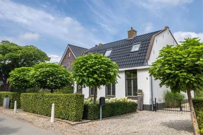 Woning Boveneind NZ 44 Benschop