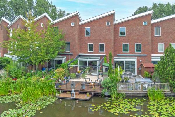 Woning Zuideinde 248 Amsterdam