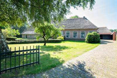 Woning Langgrafweg 1 Emmen