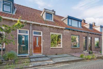 Woning Burgemeester van Akenwijk 20 Hendrik-Ido-Ambacht