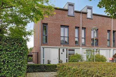 Woning Donkervoortseloop 36 Heesch