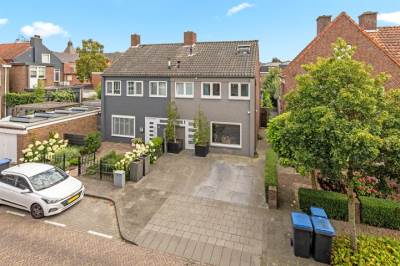 Woning Burgemeester Schoonheijtstraat 38 Roosendaal