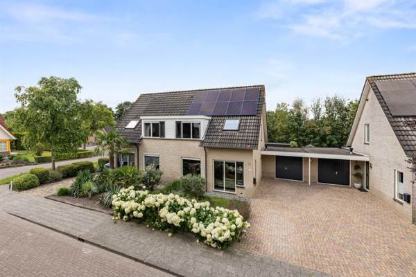 Woning De Peppel 15 Nij Beets