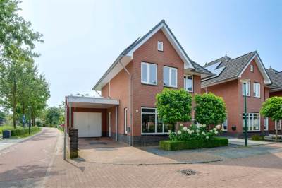 Woning Bloesemtuin 11 Houten