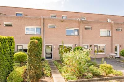 Woning Ds. Hugenholtzstraat 26 Nijkerkerveen