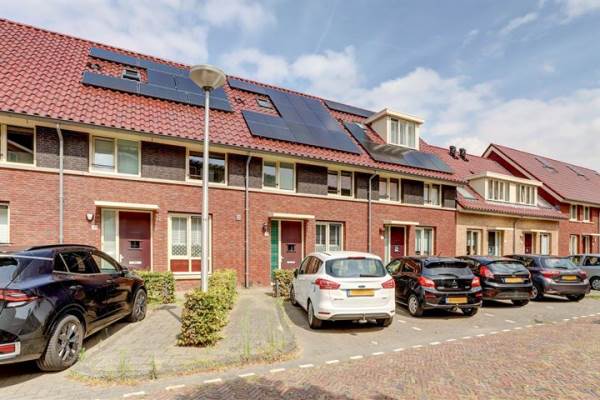Woning Julianastraat 79 Sliedrecht