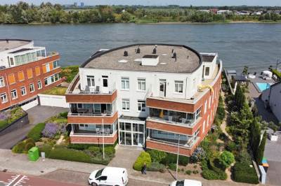Woning Ringdijk 420c Ridderkerk