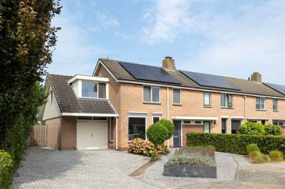 Woning P.Buismanstraat 67 Lemelerveld