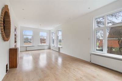 Woning West-Varkenoordseweg 365A01 Rotterdam