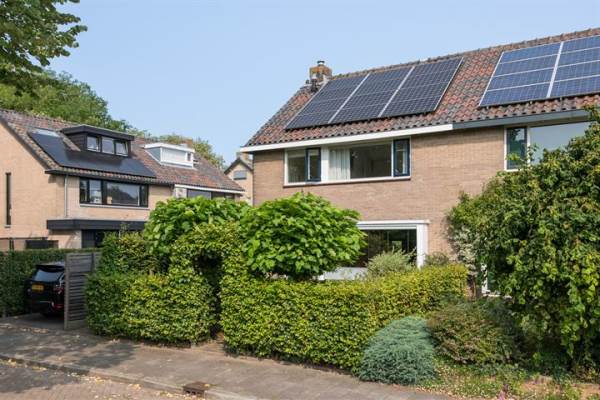 Woning Rozemarijnsingel 1 Barendrecht