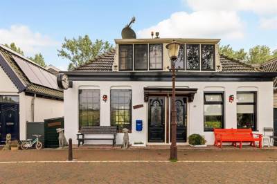 Woning Schellingwouderdijk 107 Amsterdam