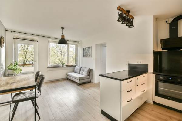 Woning Van Nijenrodeweg 482 Amsterdam