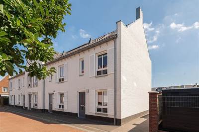 Woning Voorburcht 18 Meteren