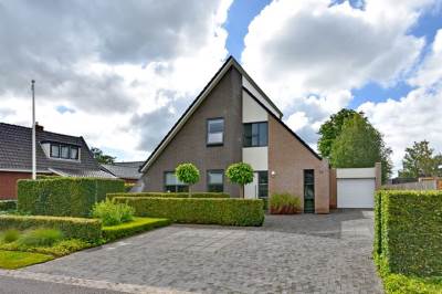 Woning Elzeloane 12 De Westereen