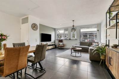 Woning Burgemeester Scholtensstraat 11 Beverwijk