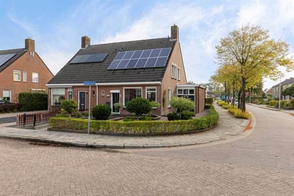 Woning Grietmansstraat 12 St.-Annaparochie