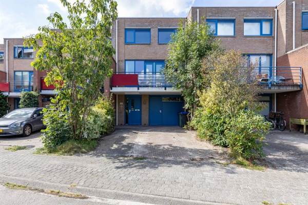 Woning Bloemersmaborg 111 Groningen