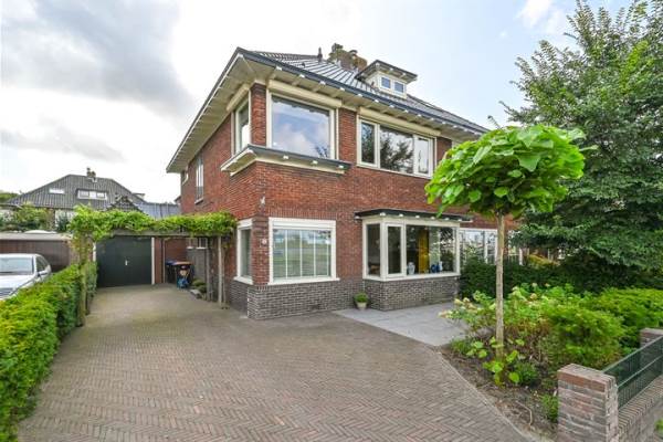 Woning Stationsweg 55 Velsen-Zuid