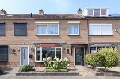 Woning van Westrhenen 11 Bunschoten-Spakenburg