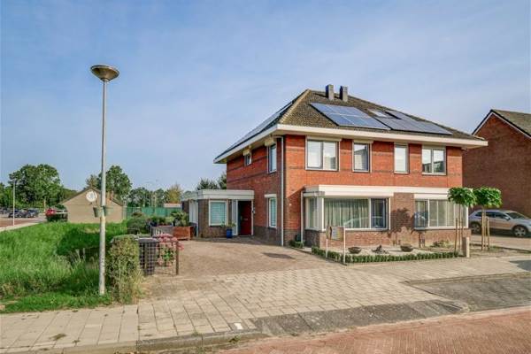 Woning Koningin Beatrixlaan 9 Slootdorp