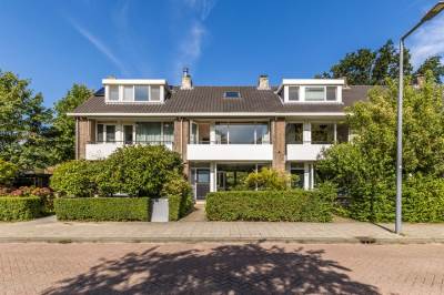 Woning Esdoornlaan 11 Rotterdam