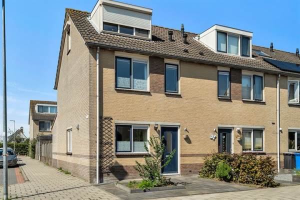 Woning Broeksloot 84 Zegveld