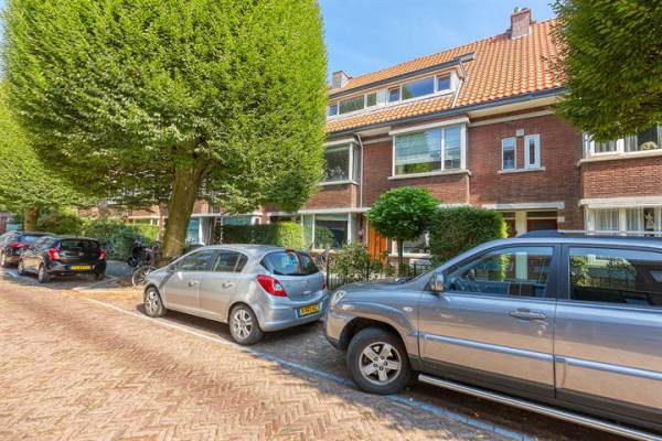 Woning van Duvenvoordelaan 112 Voorburg