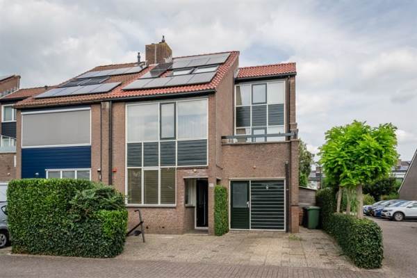 Woning Lorentzdreef 22 Maassluis