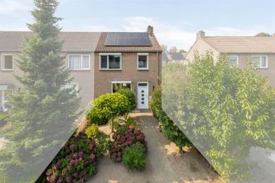 Woning Sterrenbosweg 16 Reuver