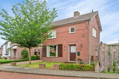 Woning Nassaustraat 13 Best