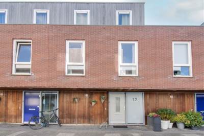 Woning Tjeukemeerhof 12 Amsterdam