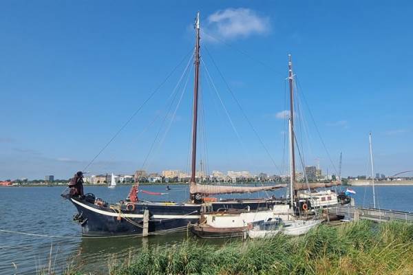 Woning Durgerdammerdijk 1008 Amsterdam