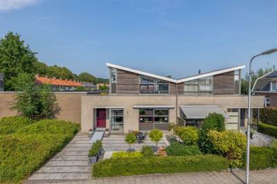 Woning Broereshof 17 Lekkerkerk