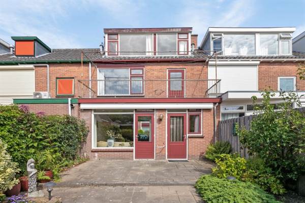 Woning Lijsterbeslaan 16 Pijnacker