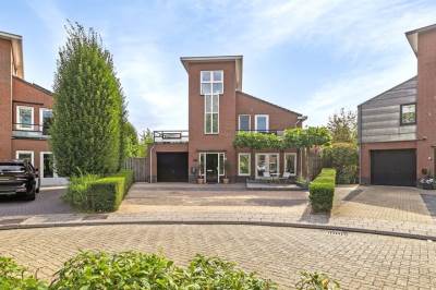 Woning Richard Straussring 8 Oud-Beijerland