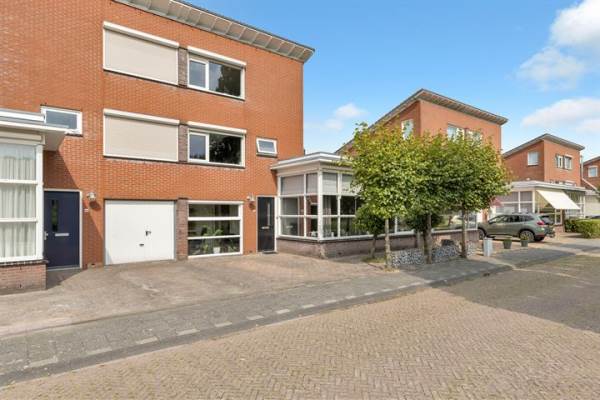 Woning De Peel 42 Lelystad