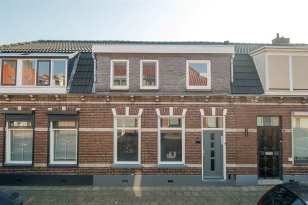 Woning Burg ten Veldestr 47 Genemuiden