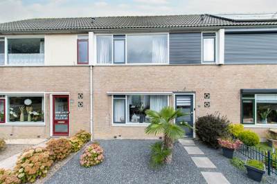 Woning Mart. van Rijswijkplein 14 Andel