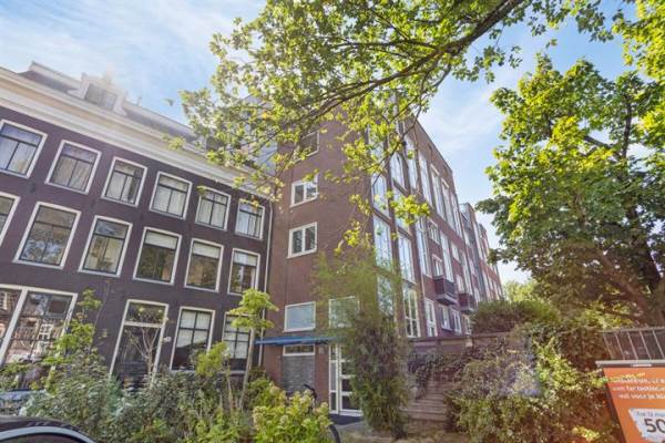 Woning Rapenburgerplein 75 Amsterdam