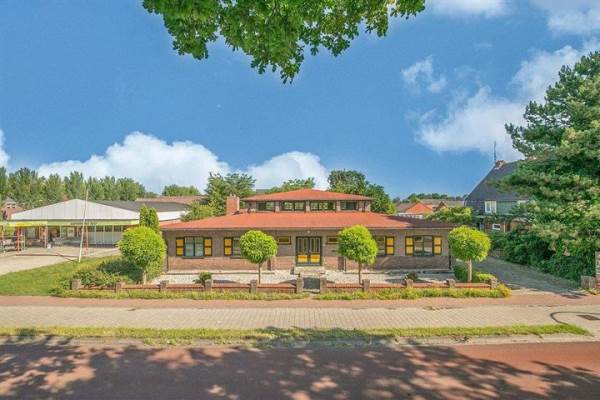 Woning Kanaal A NZ 110 Emmer-Compascuum