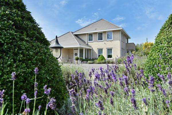 Woning Essenseweg 96 Nispen
