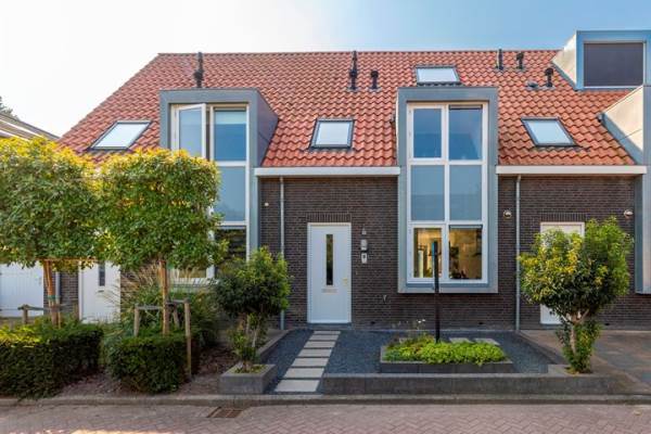 Woning Hovenierserf 8 Hoornaar