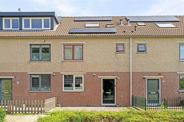 Woning Count Basiestraat 56 Almere
