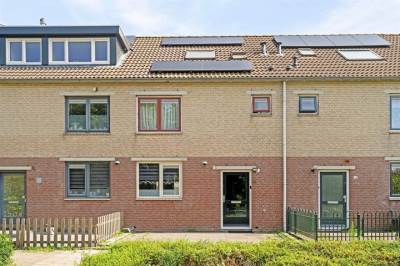 Woning Count Basiestraat 56 Almere