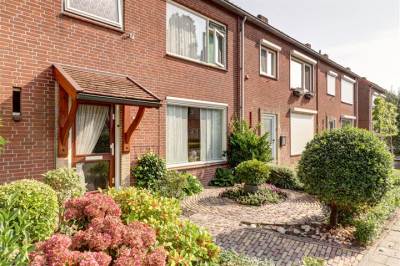 Woning Schansweg 63 Geertruidenberg