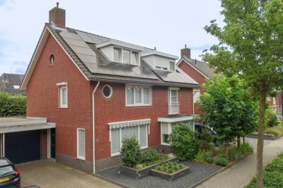 Woning Leeuwenborchweide 93 Helmond