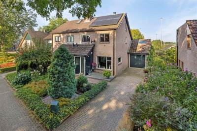Woning Kerklaan 12 Welsum