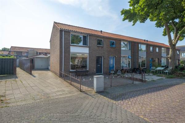 Woning Magnoliastraat 41 Tiel