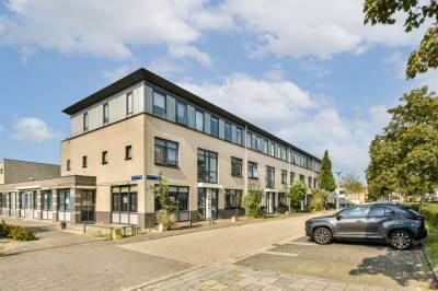 Woning Jacques Tatilaan 76 Almere